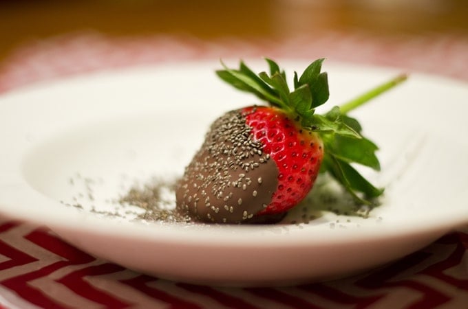 In honor of Valentine's Day, here's a heart healthy Chocolate Covered Strawberry recipe to make for your loved one today!