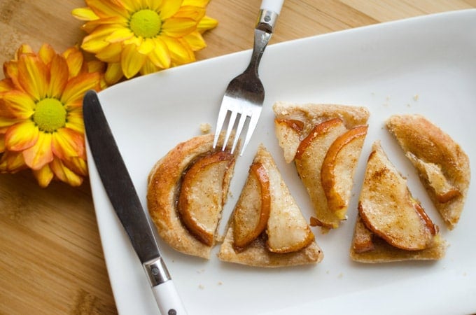 These Dutch Pear Tarts, or "Perensloffen" are a simple and delicious combo of lemon-y almond paste, pastry dough, and fresh pears. Perfect for breakfast, brunch, or dessert!