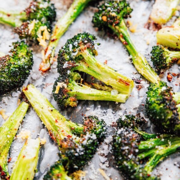 cropped-roasted-broccoli-with-lemon-vert.jpg