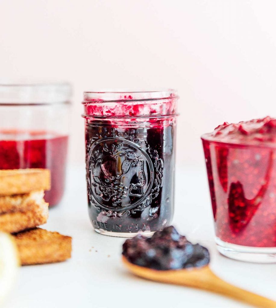 Blueberry jam without pectin in a mason jar