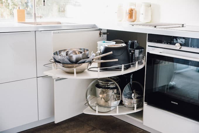 Minimalist white kitchen design
