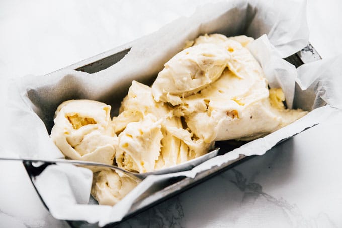 Banana nice cream recipe in a pan - Satisfy your sweet tooth with this creamy and customizable 1-ingredient Banana Nice Cream!