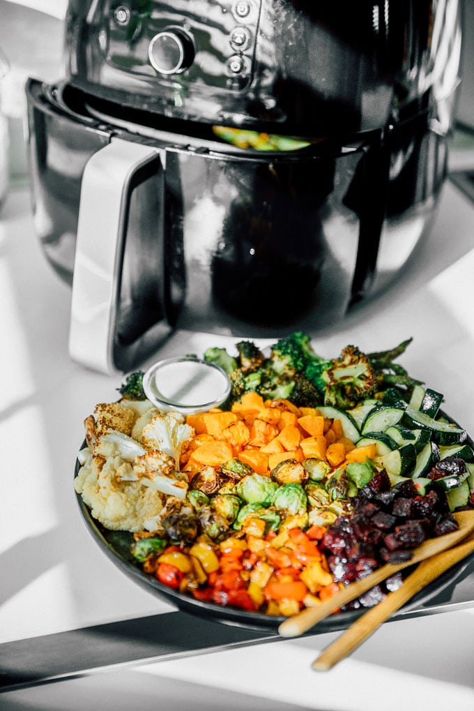 Roasted vegetables in an air fryer - Your ultimate guide to air fryer vegetables! How to air fry virtually any vegetable into perfectly cooked, healthy deliciousness. 
