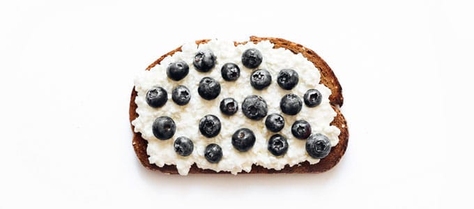 Healthy toast with cottage cheese and blueberries