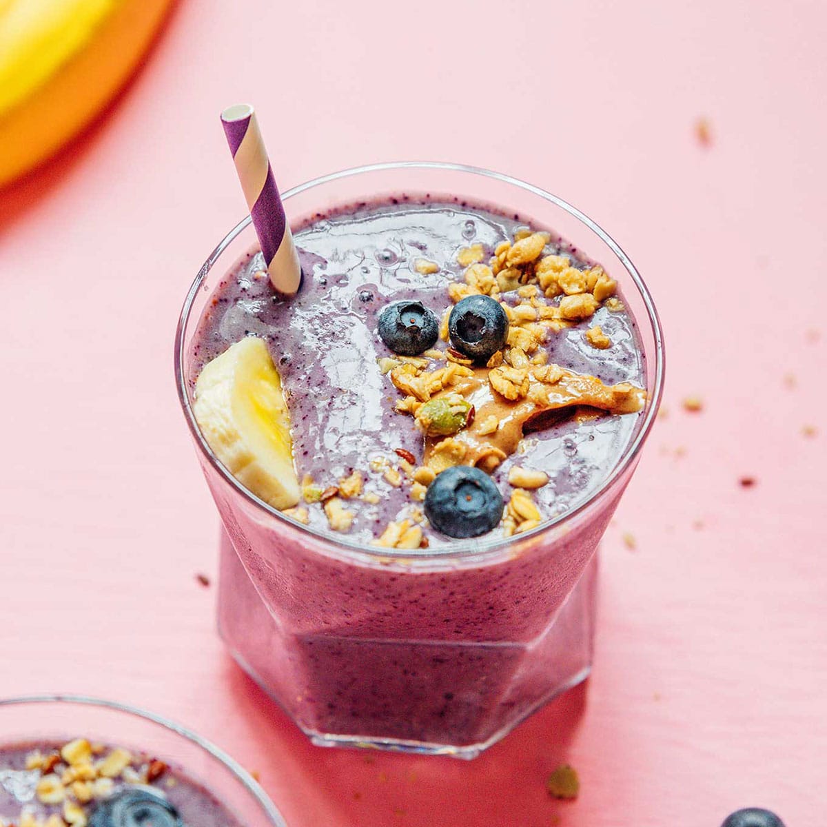 4-Ingredient Blueberry Banana Smoothie