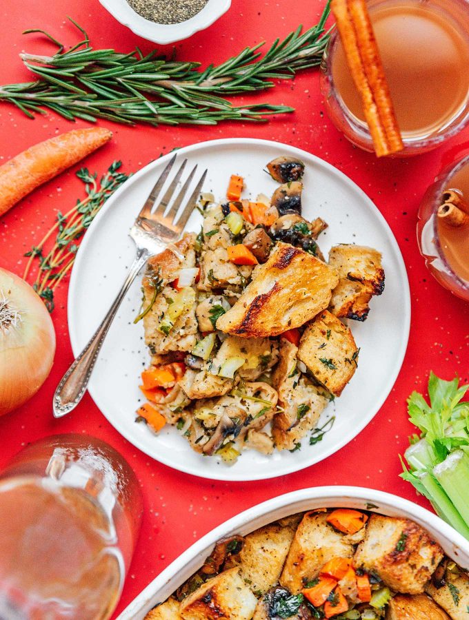 16 Vegetarian Thanksgiving Casserole Recipes | Live Eat Learn