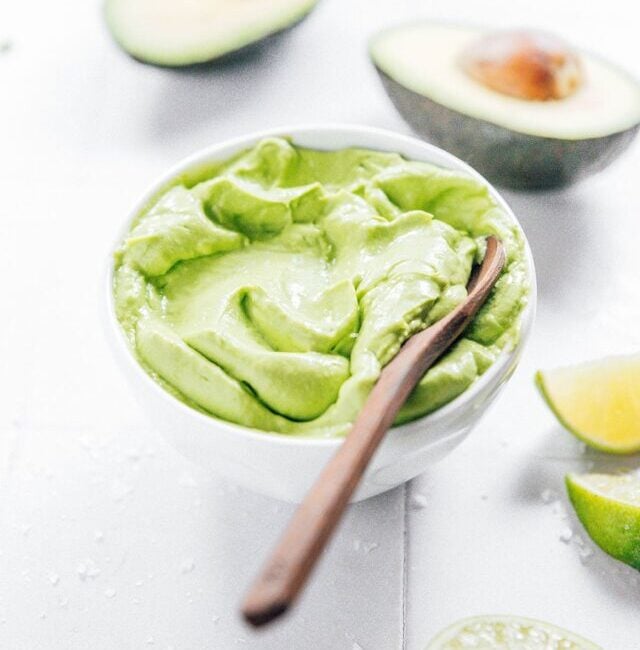 cropped-healthy-avocado-crema-6.jpg