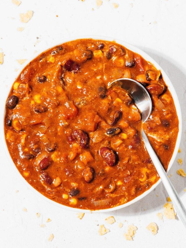 Vegetarian Chili (Ready In 20 Minutes)