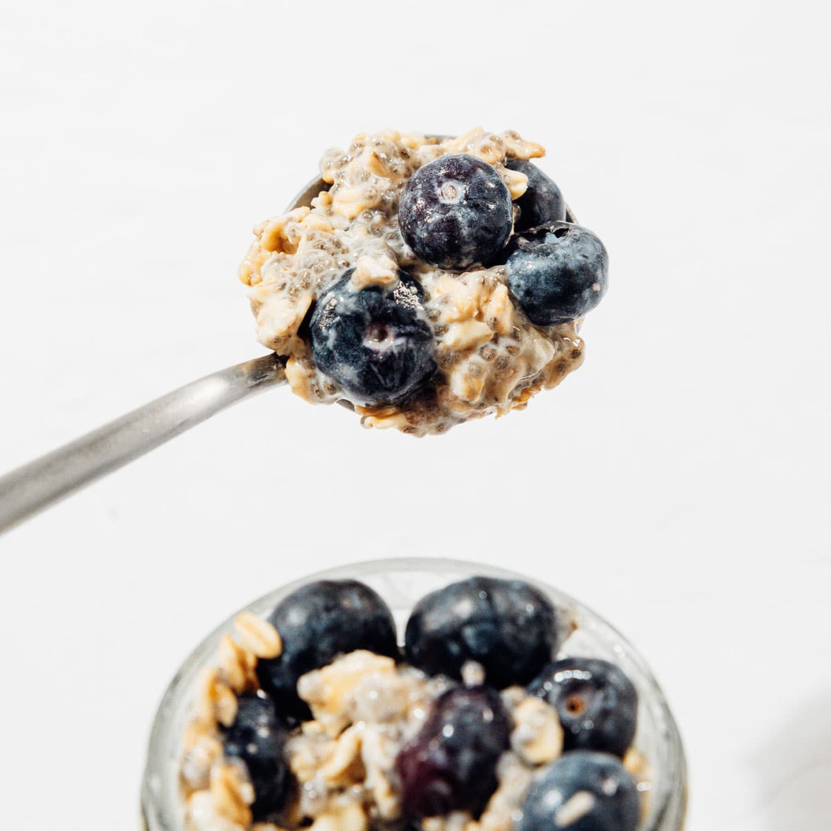 Easy Blueberry Overnight Oats Recipe | Live Eat Learn