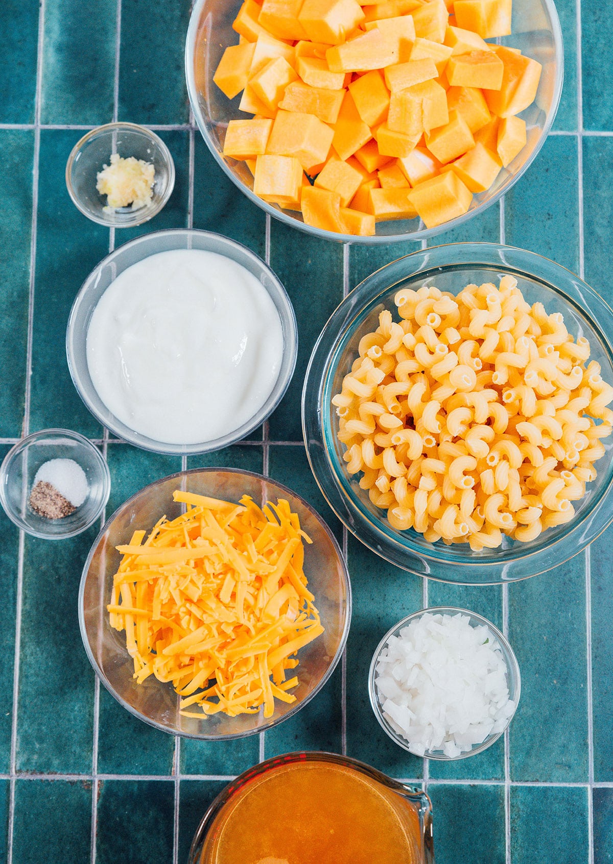 Ingredients for butternut mac and cheese.