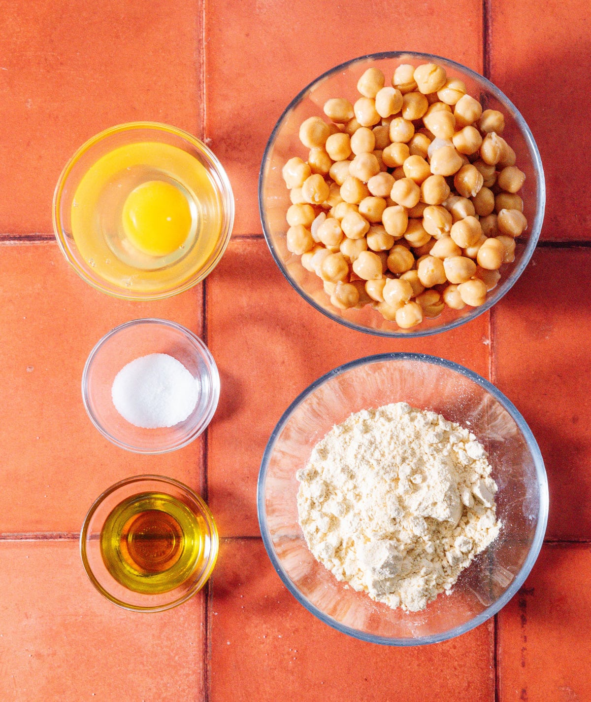 Ingredients to make chickpea pizza crust.